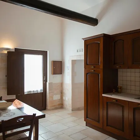 Bed and Breakfast Trulli Magravi - 2*