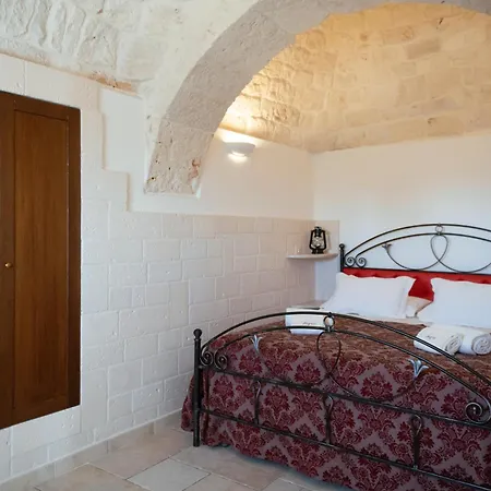 Trulli Magravi - 4* Αλμπερομπέλο