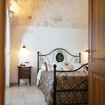 Trulli Magravi - Bed and Breakfast