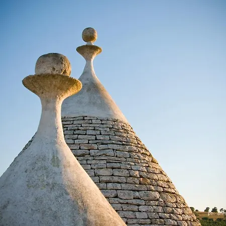 Trulli Magravi - Bed and Breakfast Αλμπερομπέλο