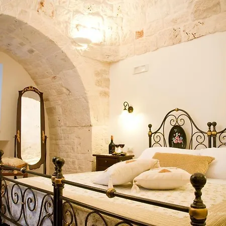 Bed and Breakfast Trulli Magravi -