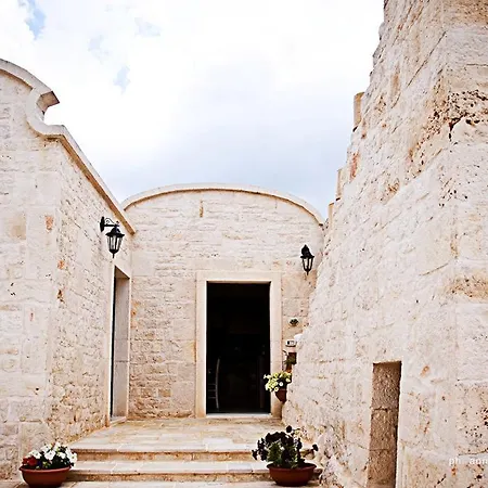 Trulli Magravi - Bed and Breakfast Αλμπερομπέλο