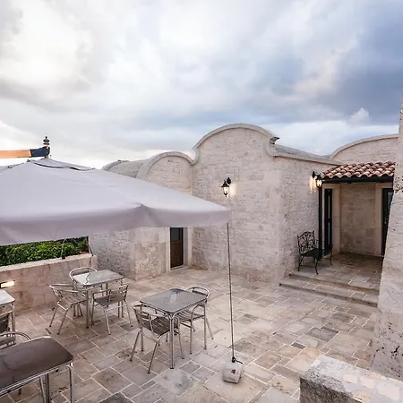 Trulli Magravi - 4* Αλμπερομπέλο