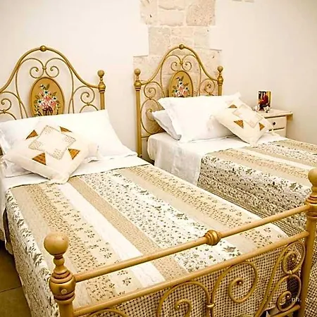 Trulli Magravi - Bed & Breakfast Alberobello
