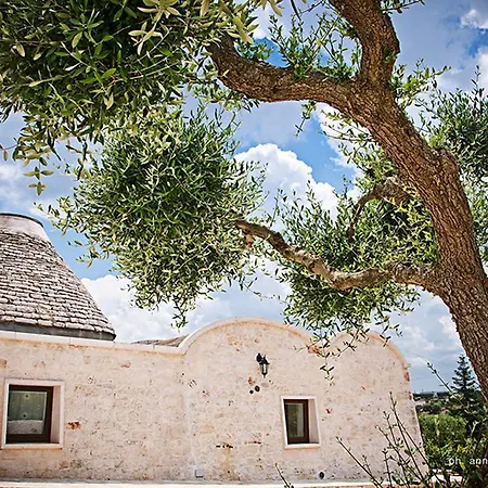 Trulli Magravi - Bed & Breakfast 4*