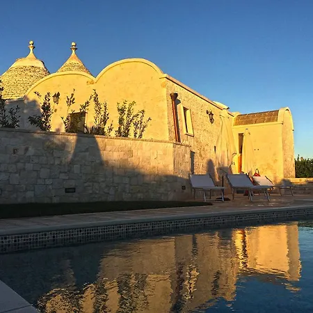 Alojamento de Acomodação e Pequeno-almoço Trulli Magravi -